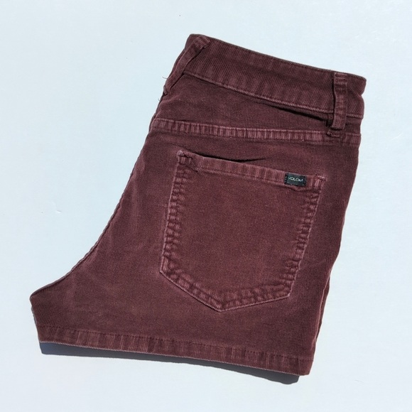 Volcom Classic Retro Mid Rise Featherwale Corduroy Yae Shorts Faded Burgundy 3 - Picture 13 of 13